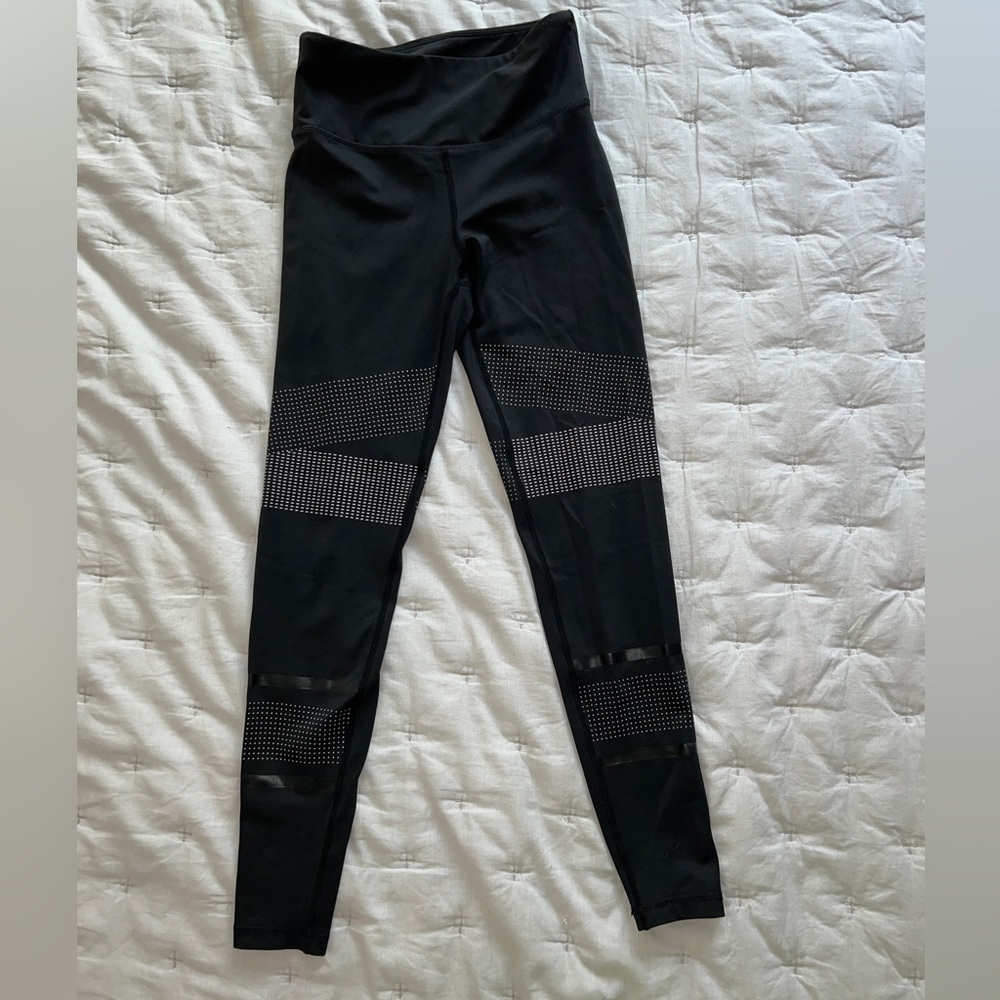 Lily of leggings